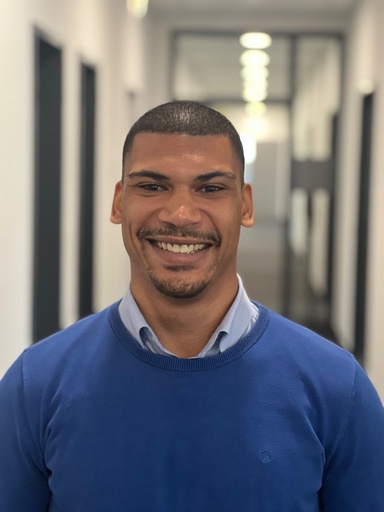 45min Meeting mit Dominik Aigboboh